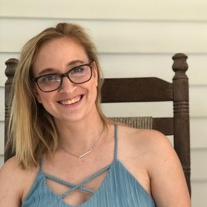 Meet your Posher, Haley